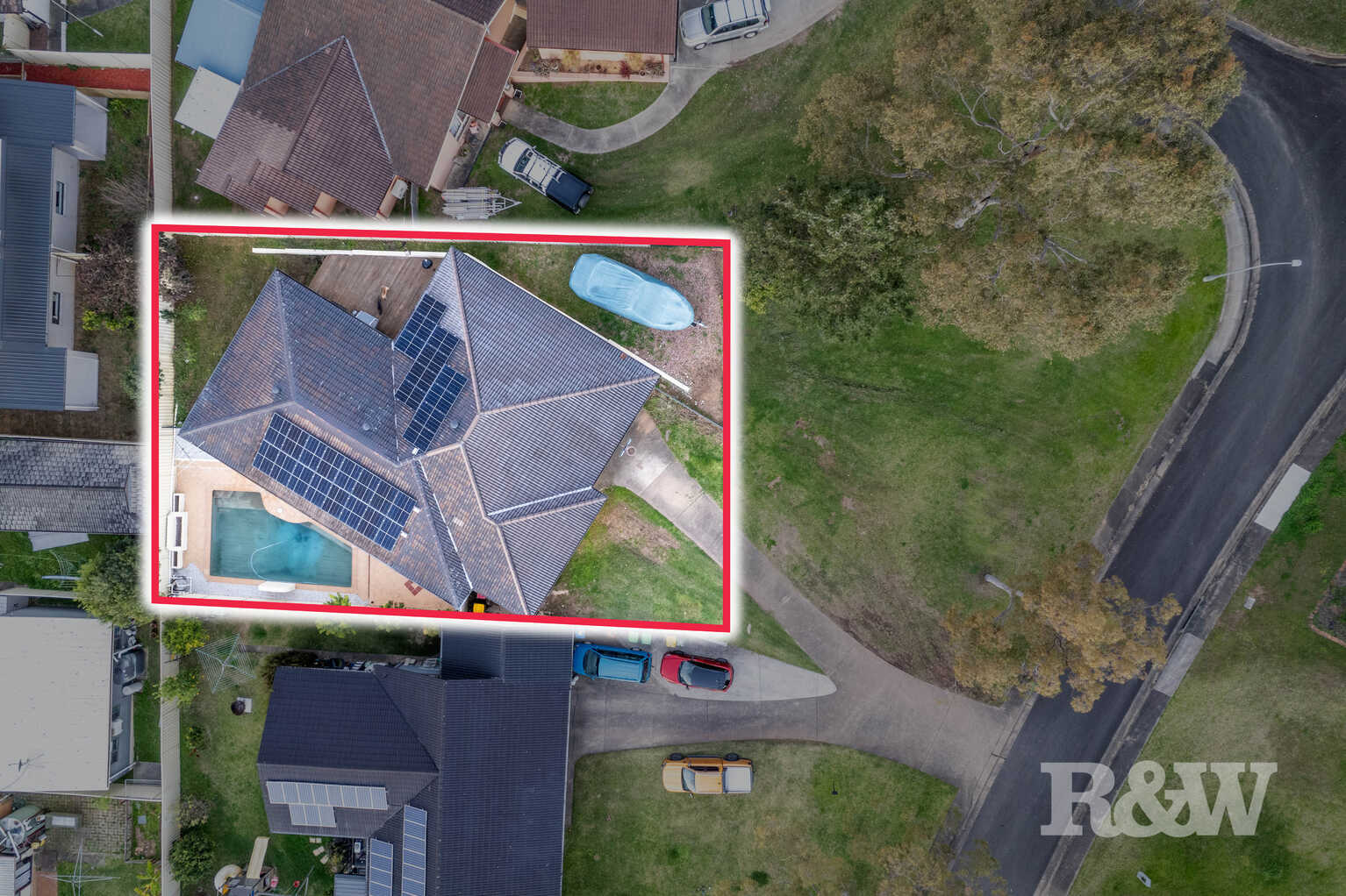 12 OMARU CRESCENT Bradbury