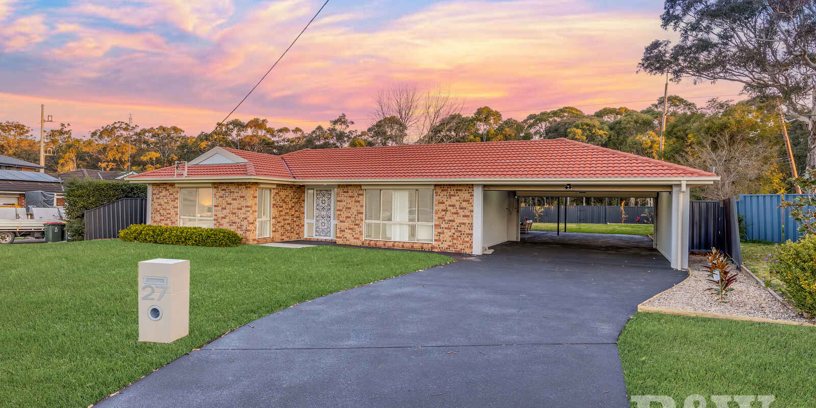 27 St James Place Appin