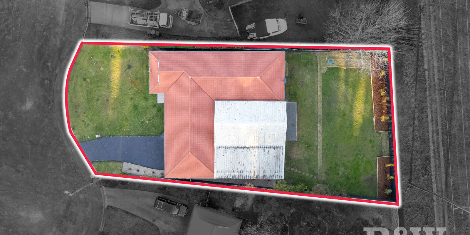 27 St James Place Appin