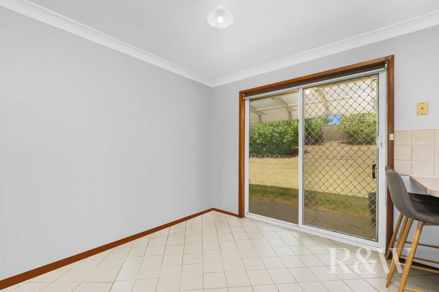 10 Fishburn Place Narellan