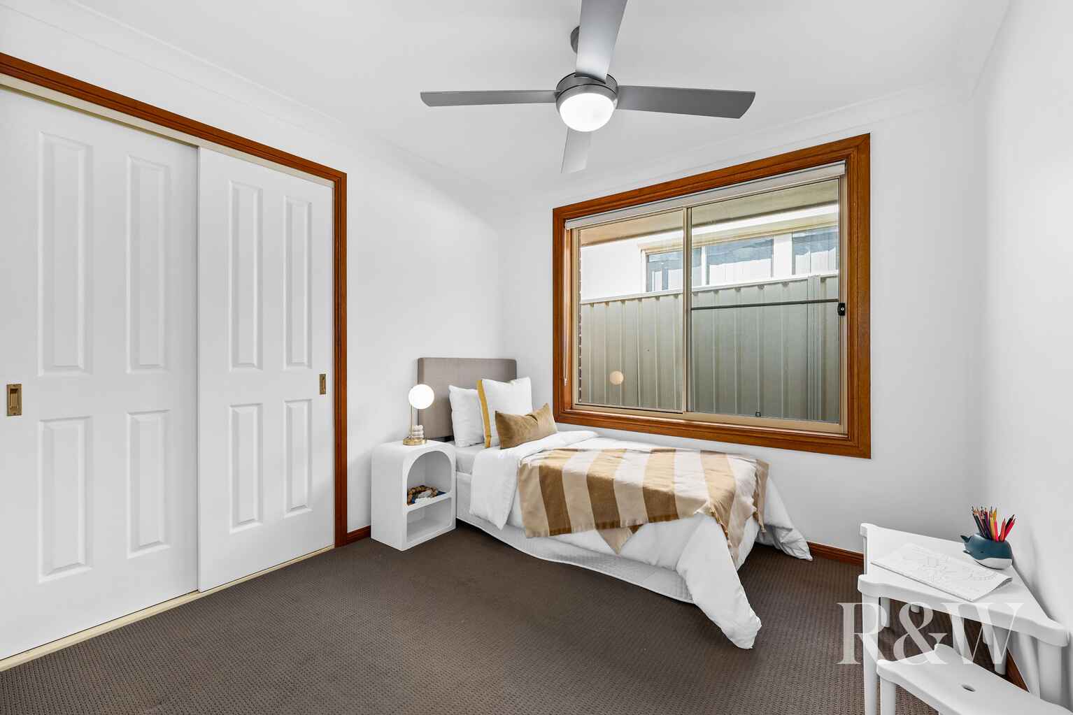 12 Martin Place Mount Annan