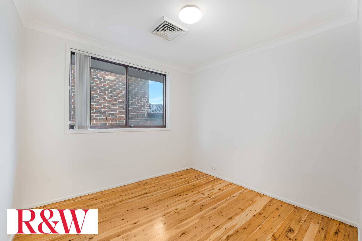 7 Bettong Crescent Bossley Park