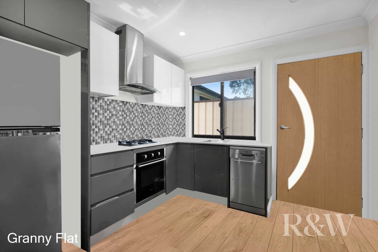 21 & 21A KIRSTY CRESCENT Hassall Grove