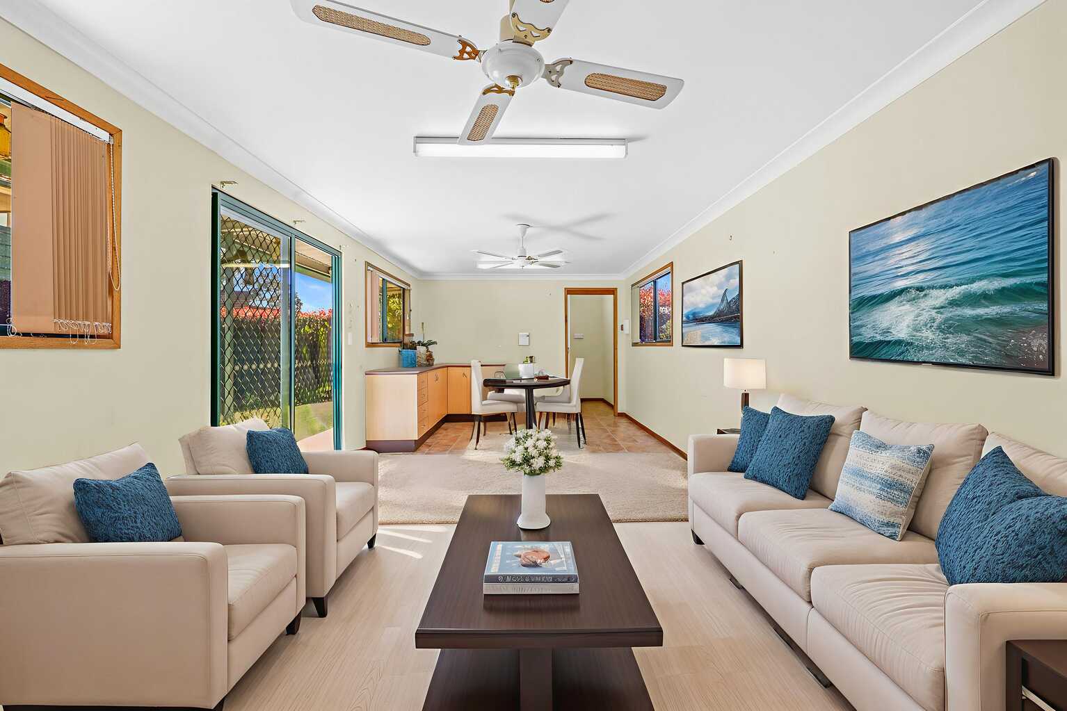 2 WINDEYER STREET Thirlmere