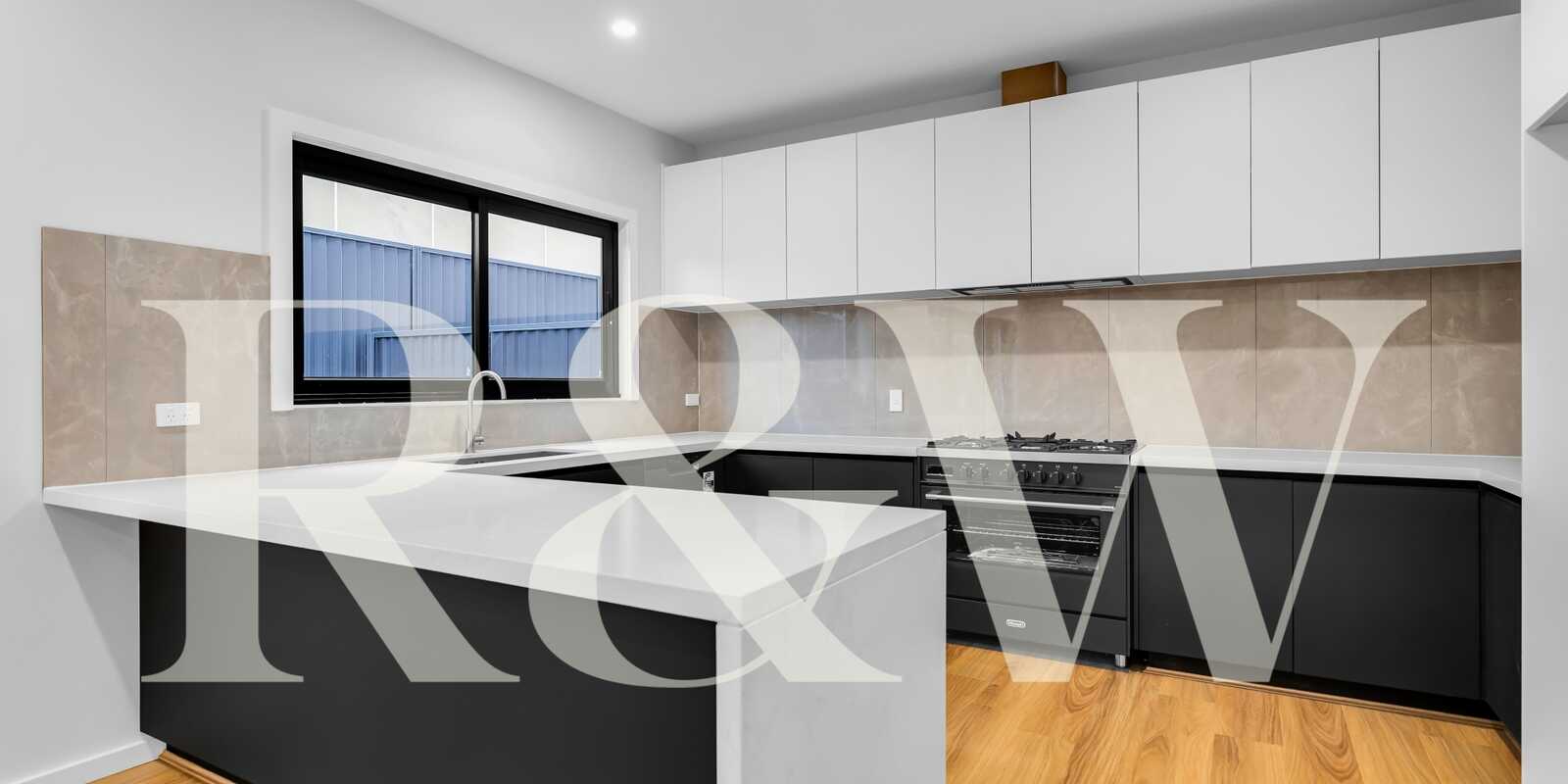 2/23 Burragorang Street The Oaks