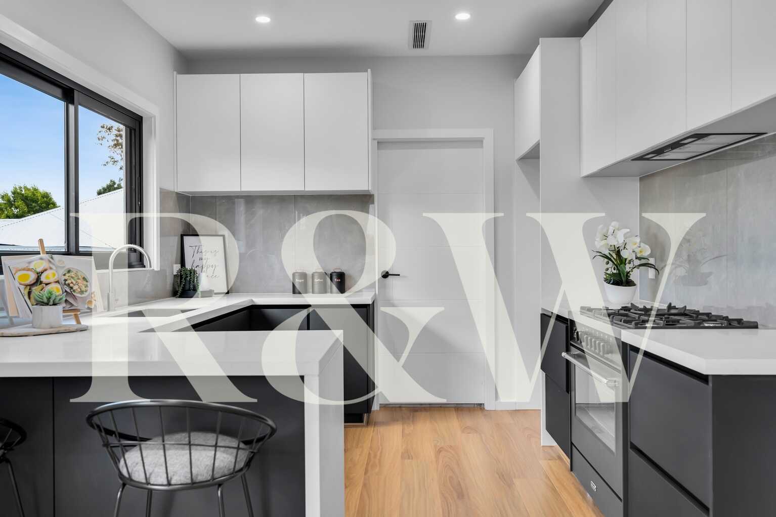 2/23 Burragorang Street The Oaks
