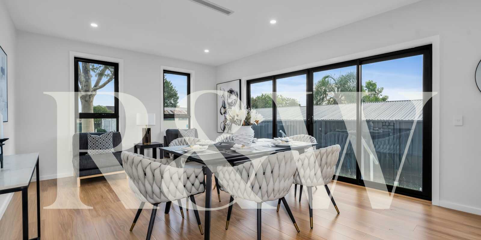 2/23 Burragorang Street The Oaks