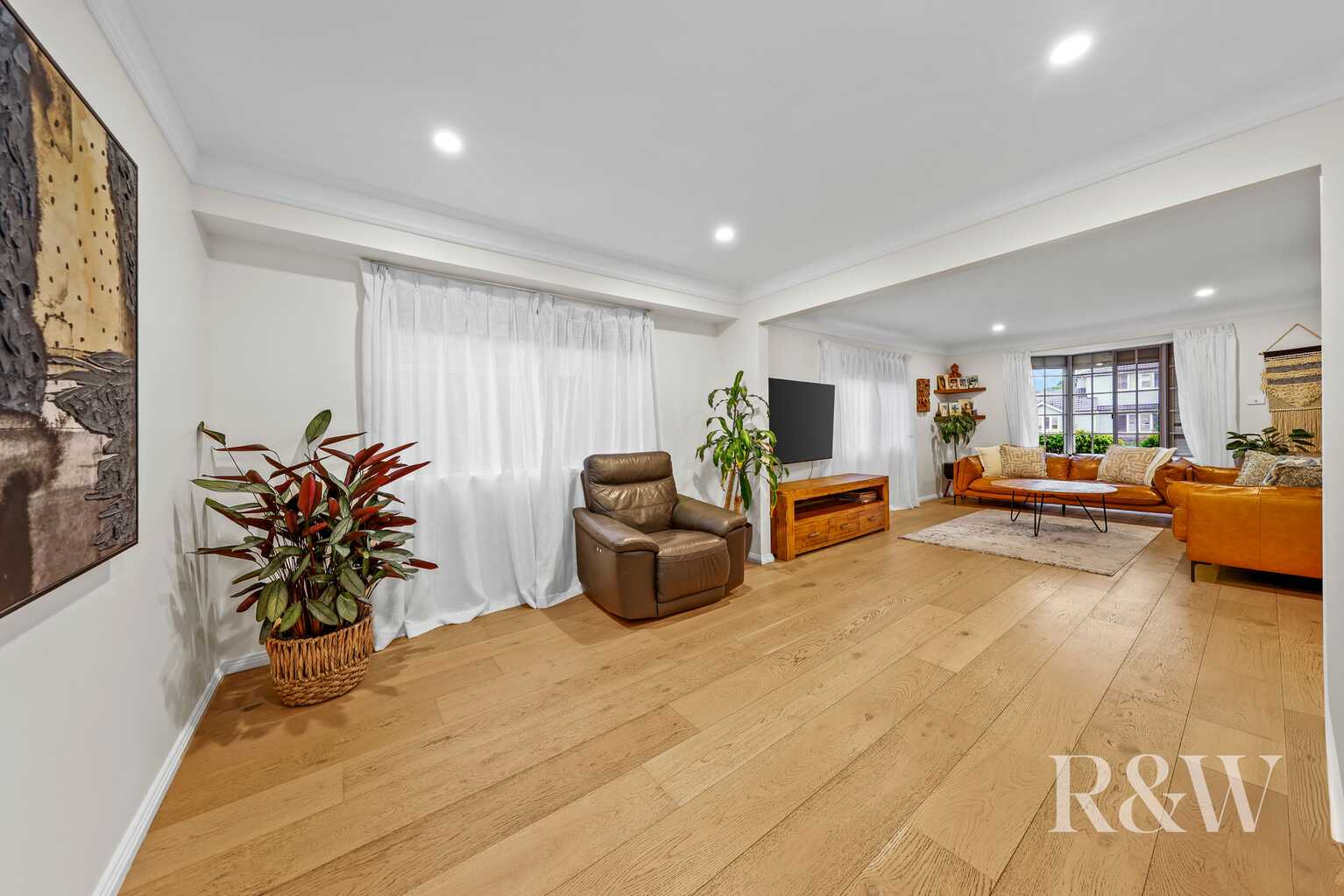 60 Peugeot Drive Ingleburn