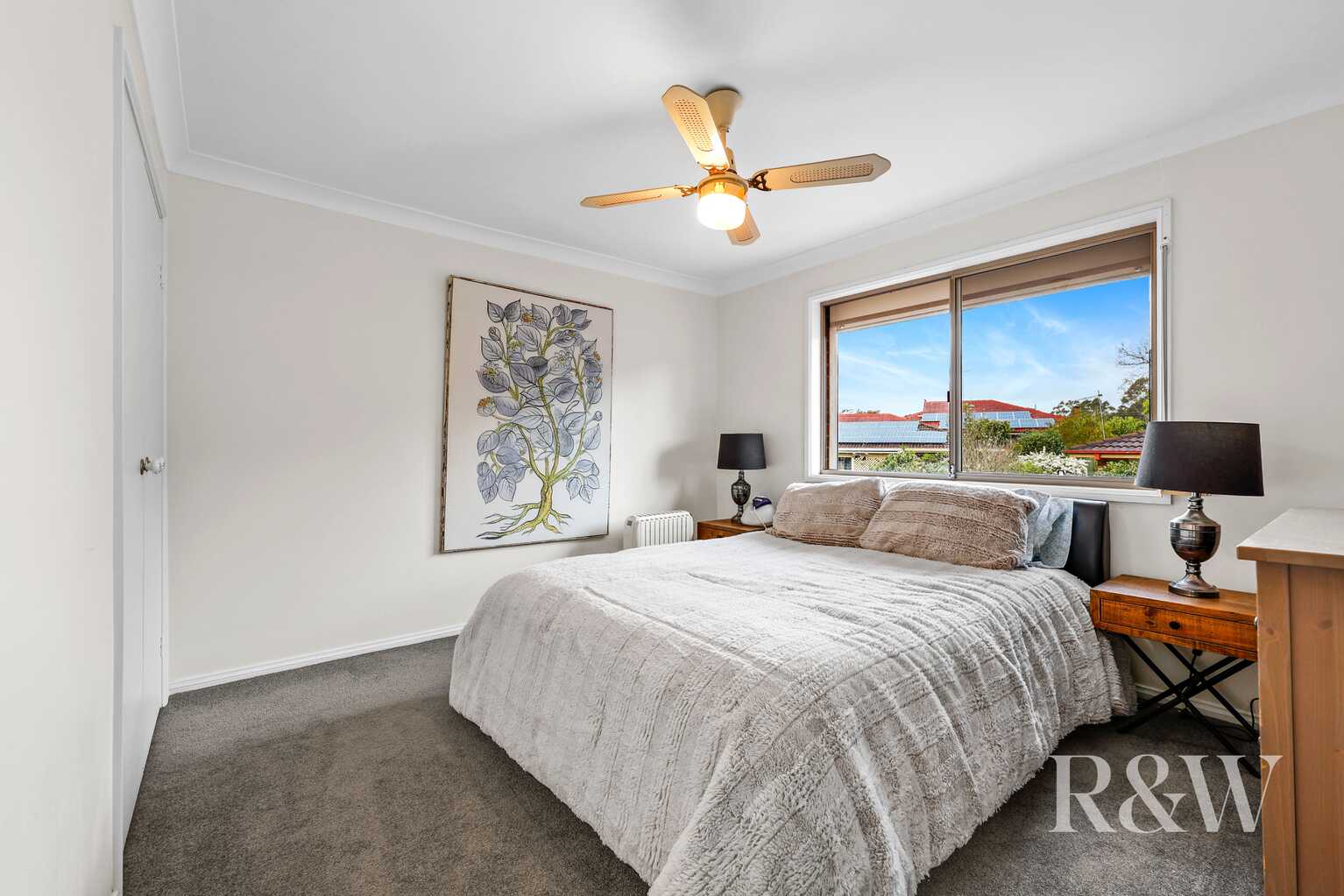 60 Peugeot Drive Ingleburn