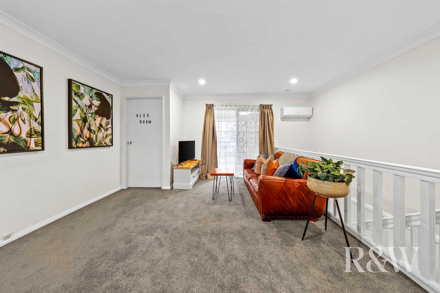 60 Peugeot Drive Ingleburn
