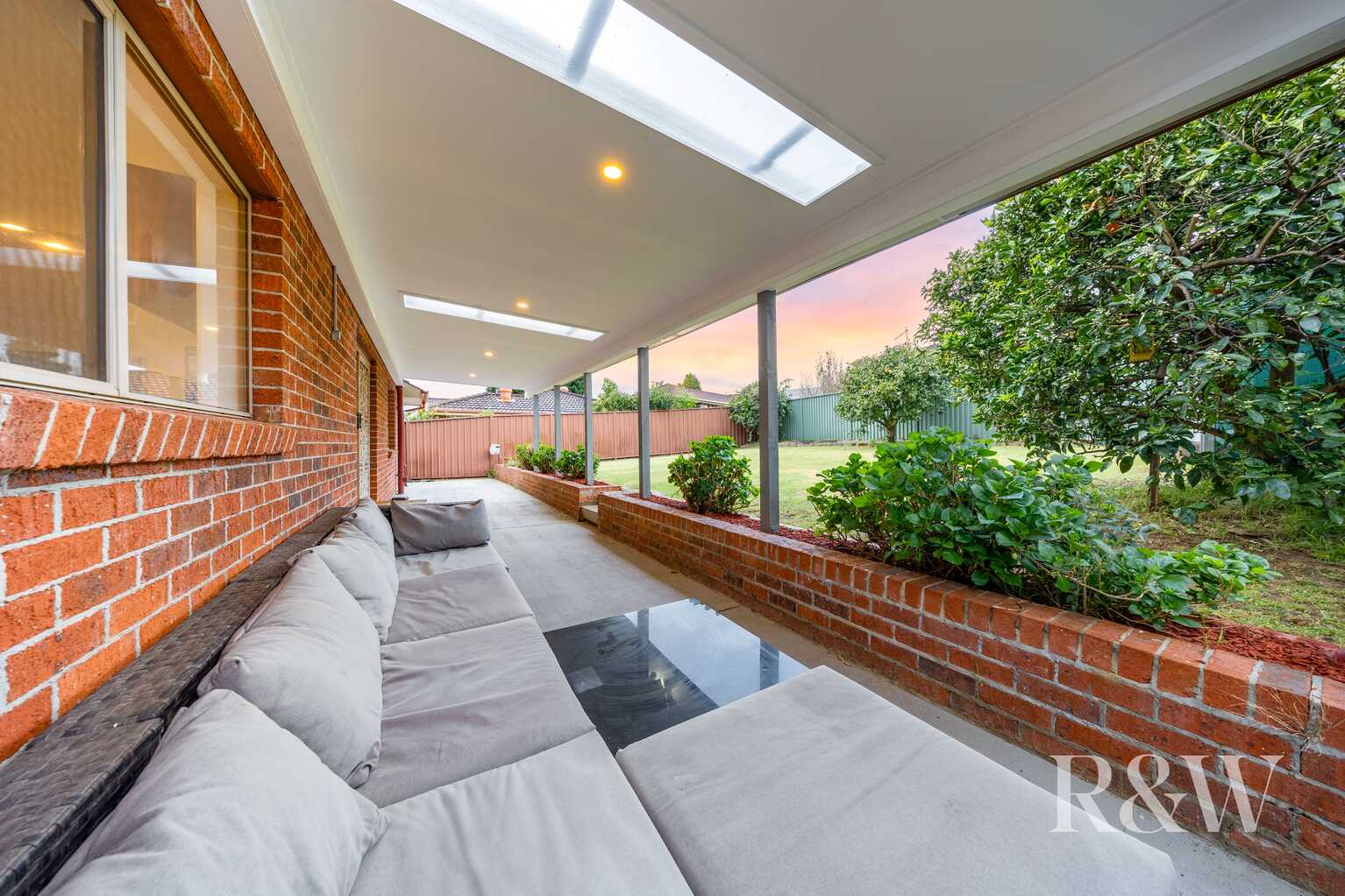 60 Peugeot Drive Ingleburn