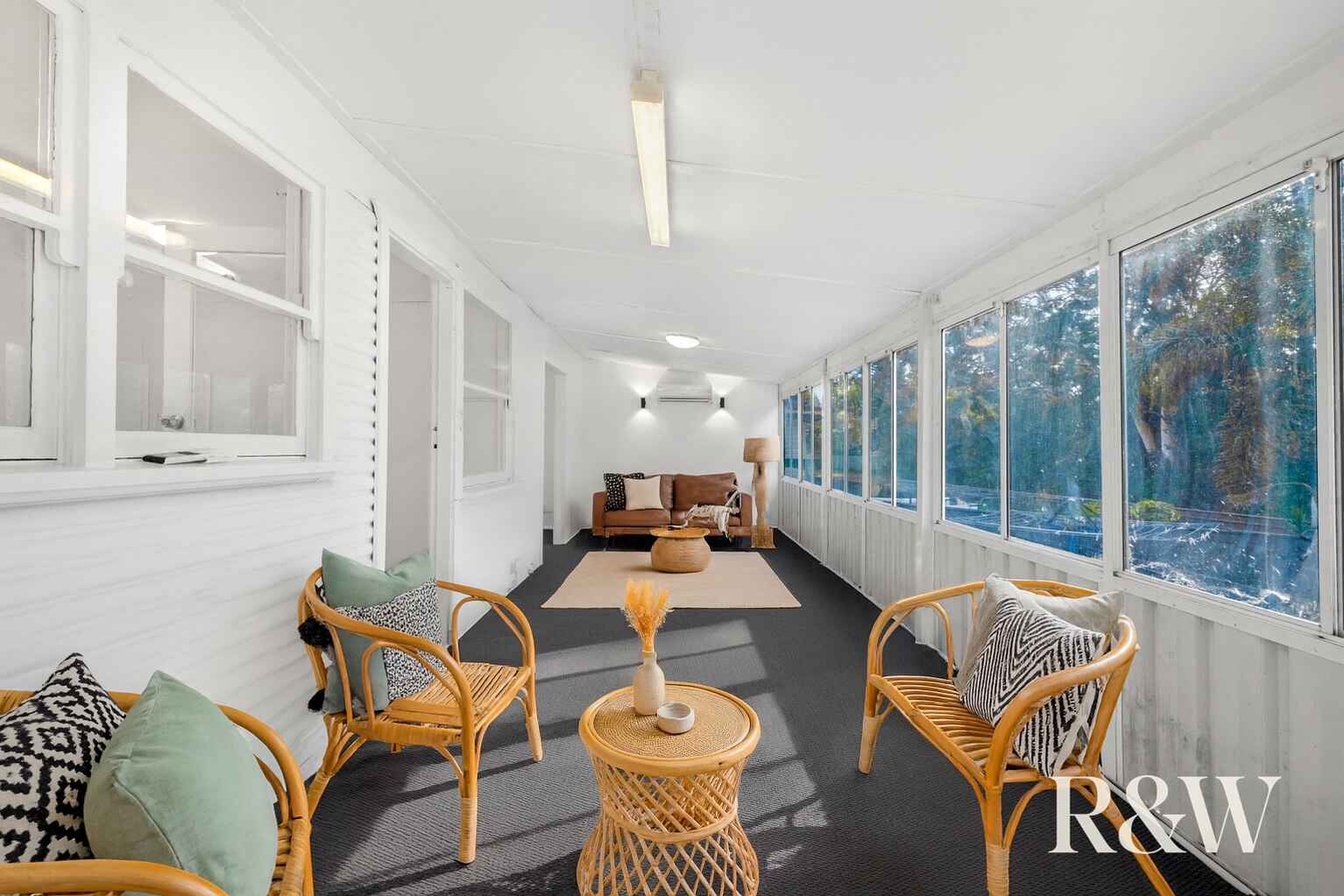 20 ABERCROMBIE STREET Leumeah 20 ABERCROMBIE STREET Leumeah