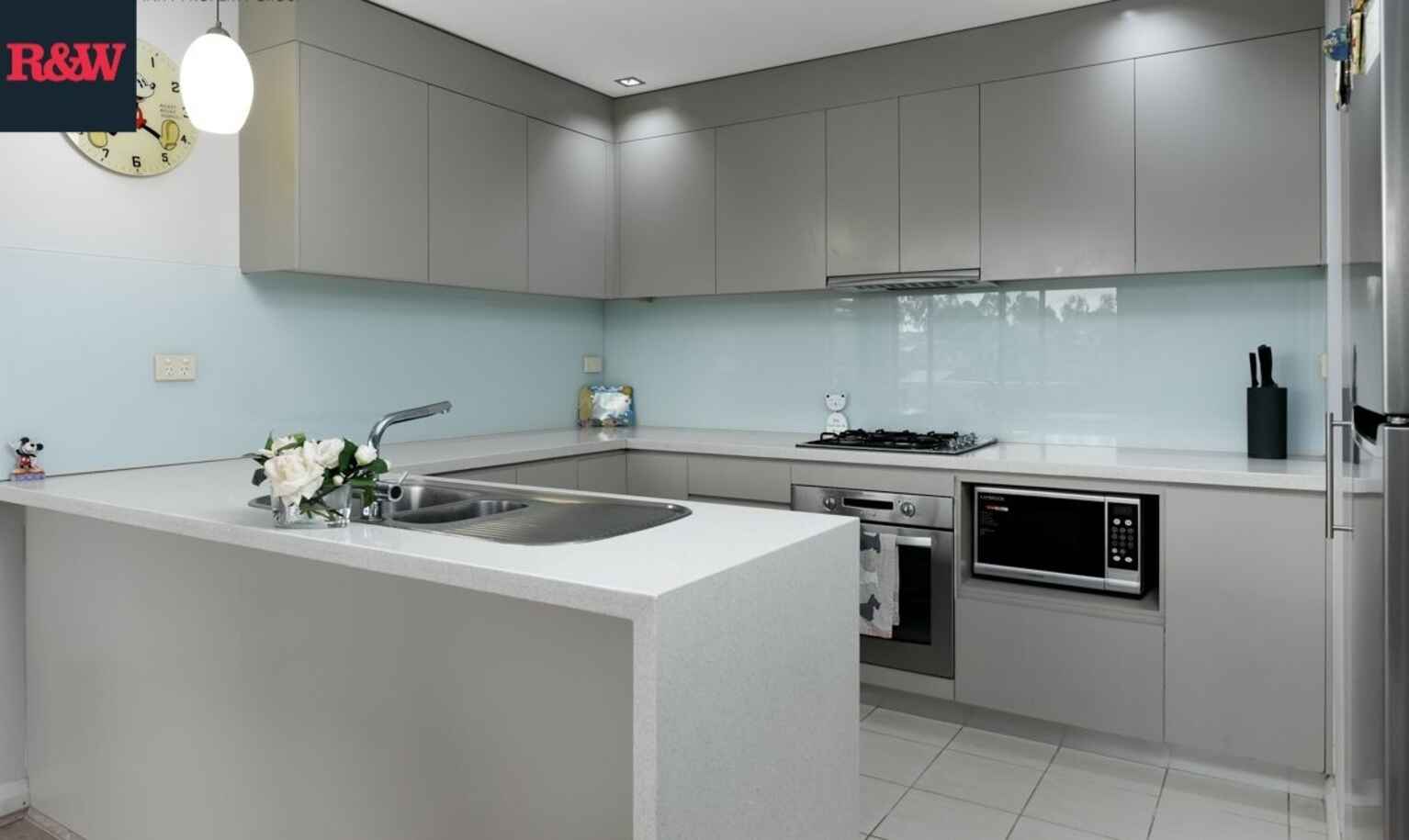 15/40 Parkside Crescent Campbelltown