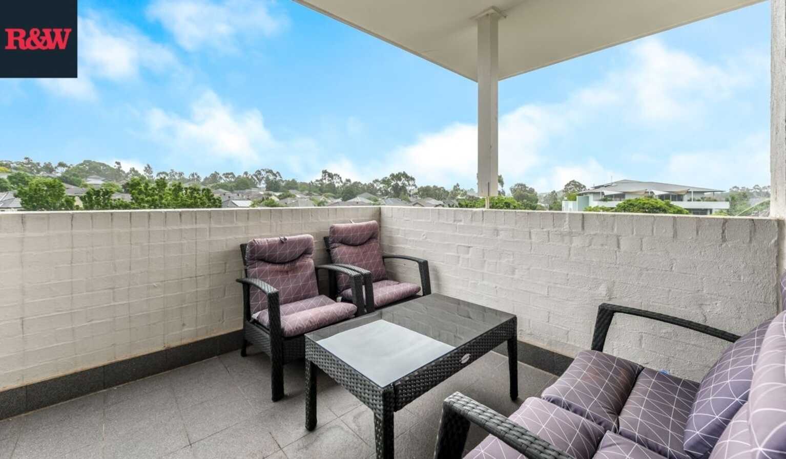 15/40 Parkside Crescent Campbelltown