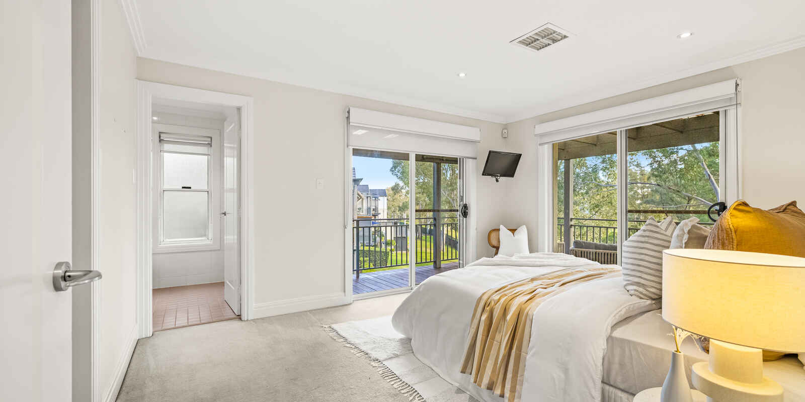 13 Jane Jarvis Way Macquarie Links