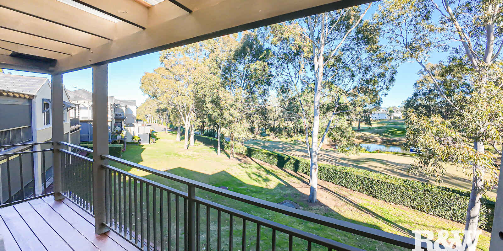 13 Jane Jarvis Way Macquarie Links