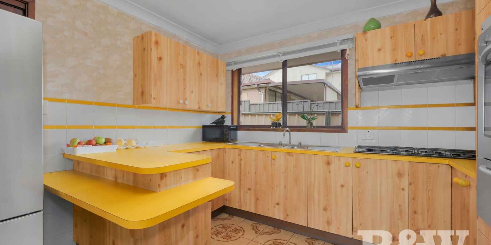 10 and 10A Griffiths Place Eagle Vale