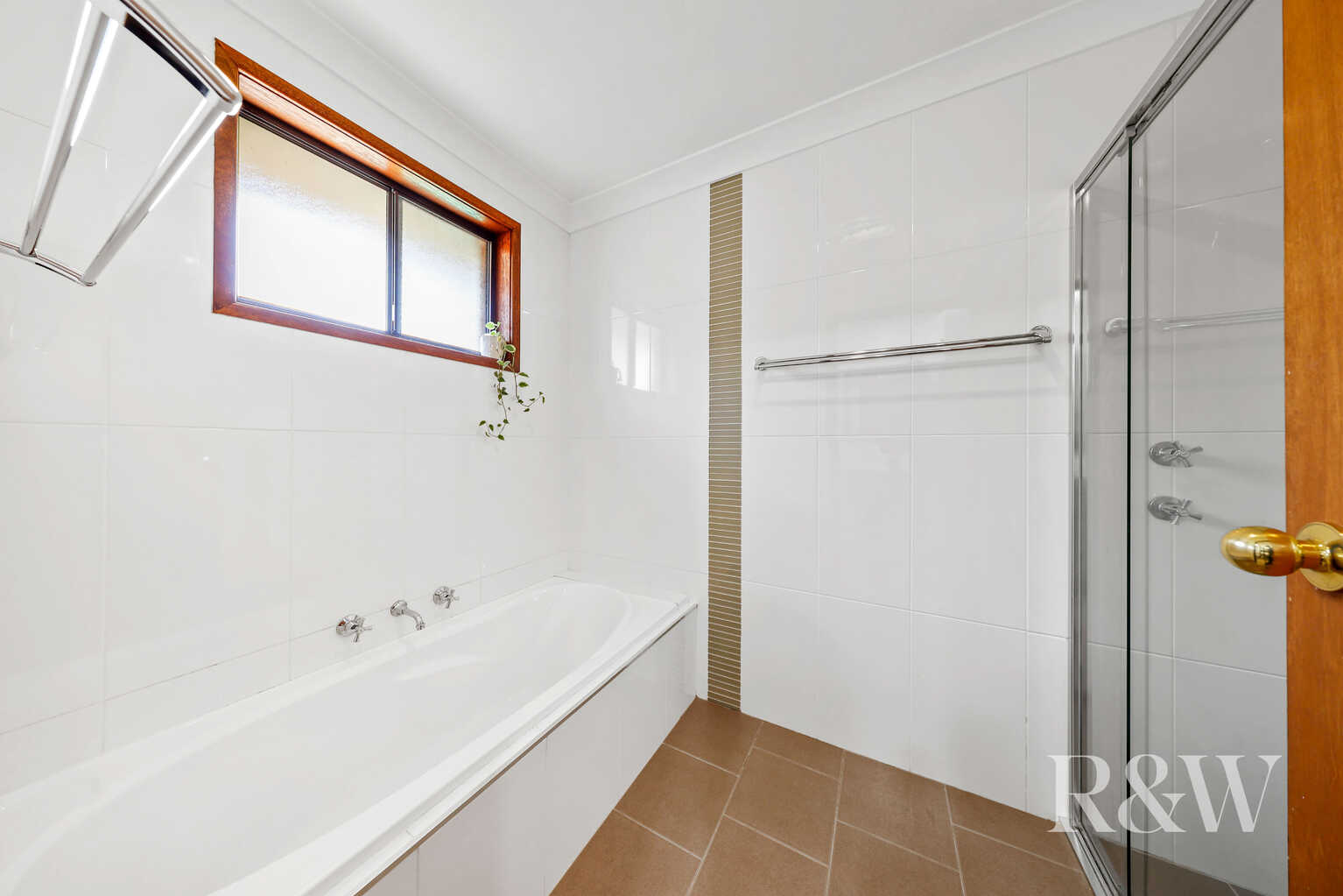 5 DELAUNAY STREET Ingleburn