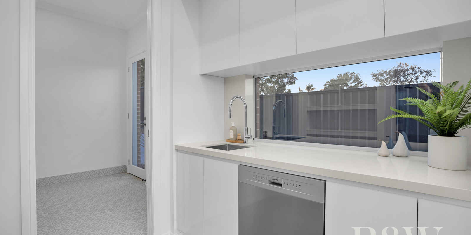 14 BRONZEWING STREET Tahmoor