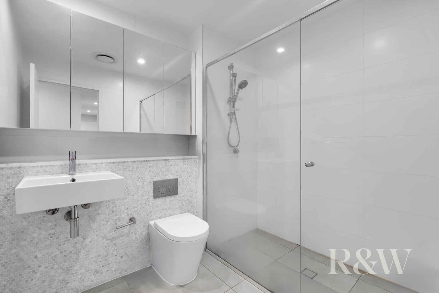 506/2A JAMES STREET Blakehurst