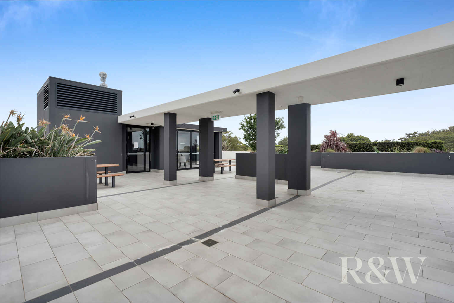 506/2A JAMES STREET Blakehurst