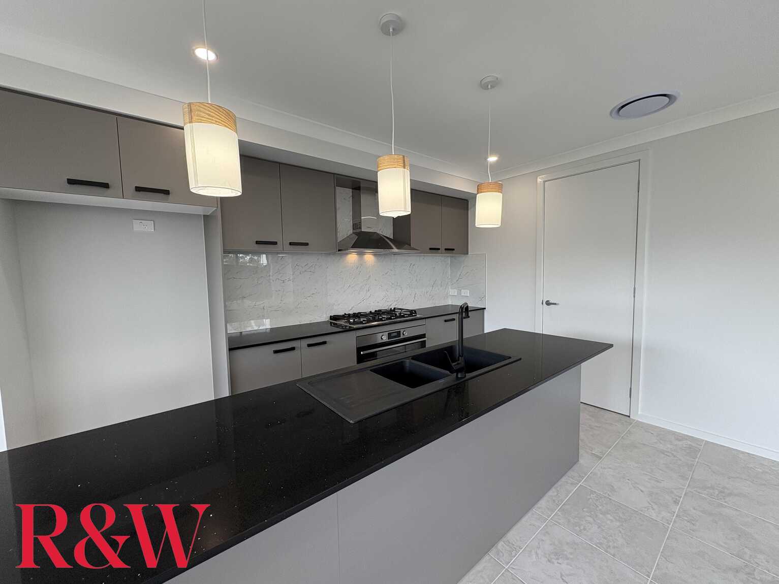 3 Fuzzweed Road Leppington