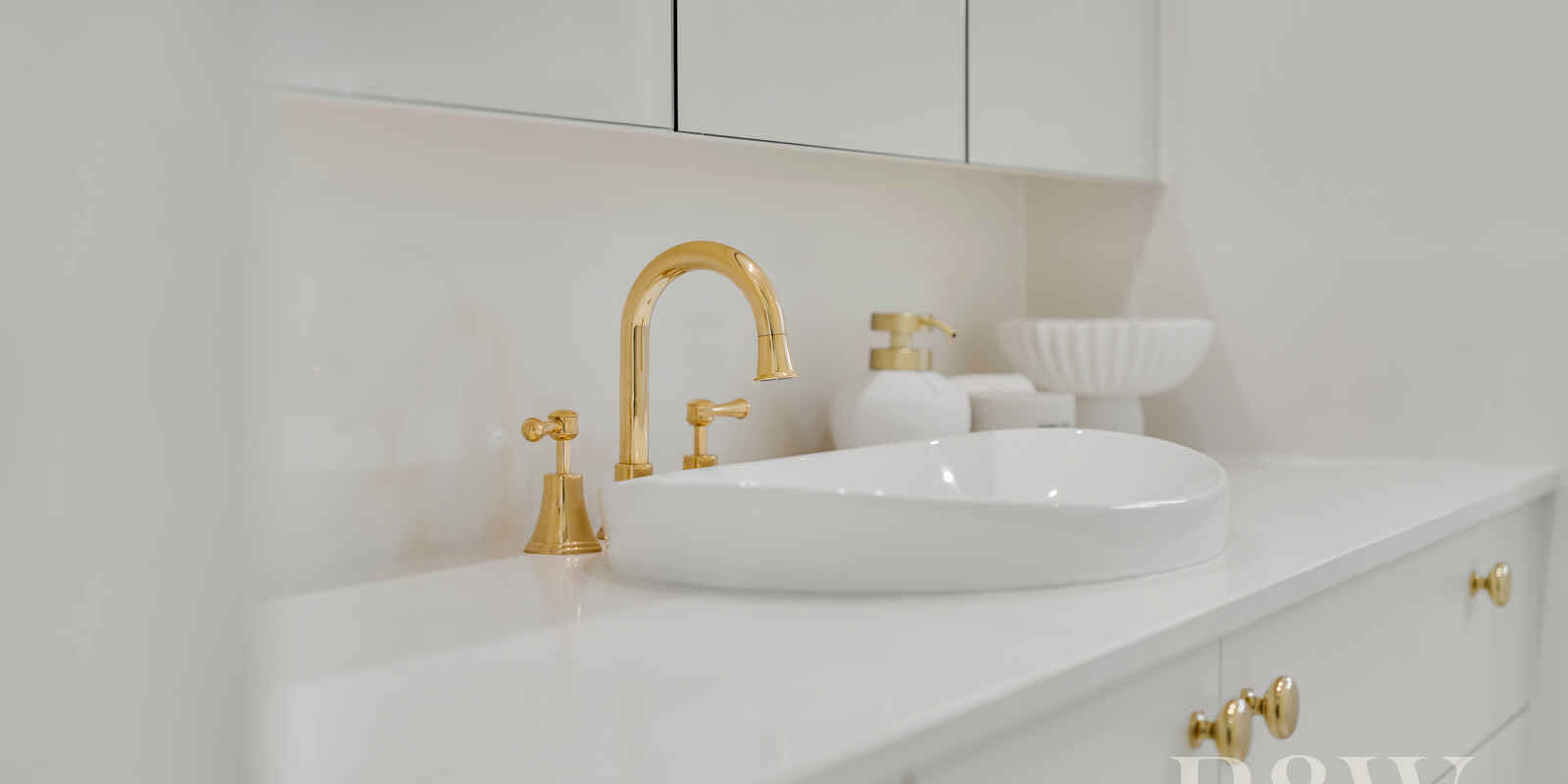 37 BAINBRIDGE AVENUE Ingleburn