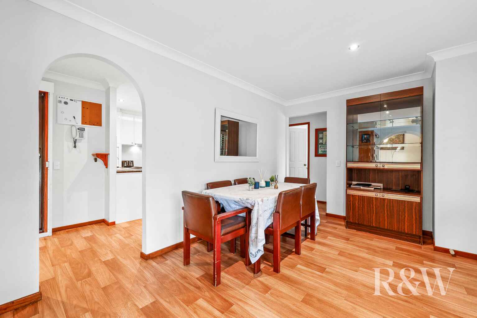 87 DONALBAIN CIRCUIT Rosemeadow