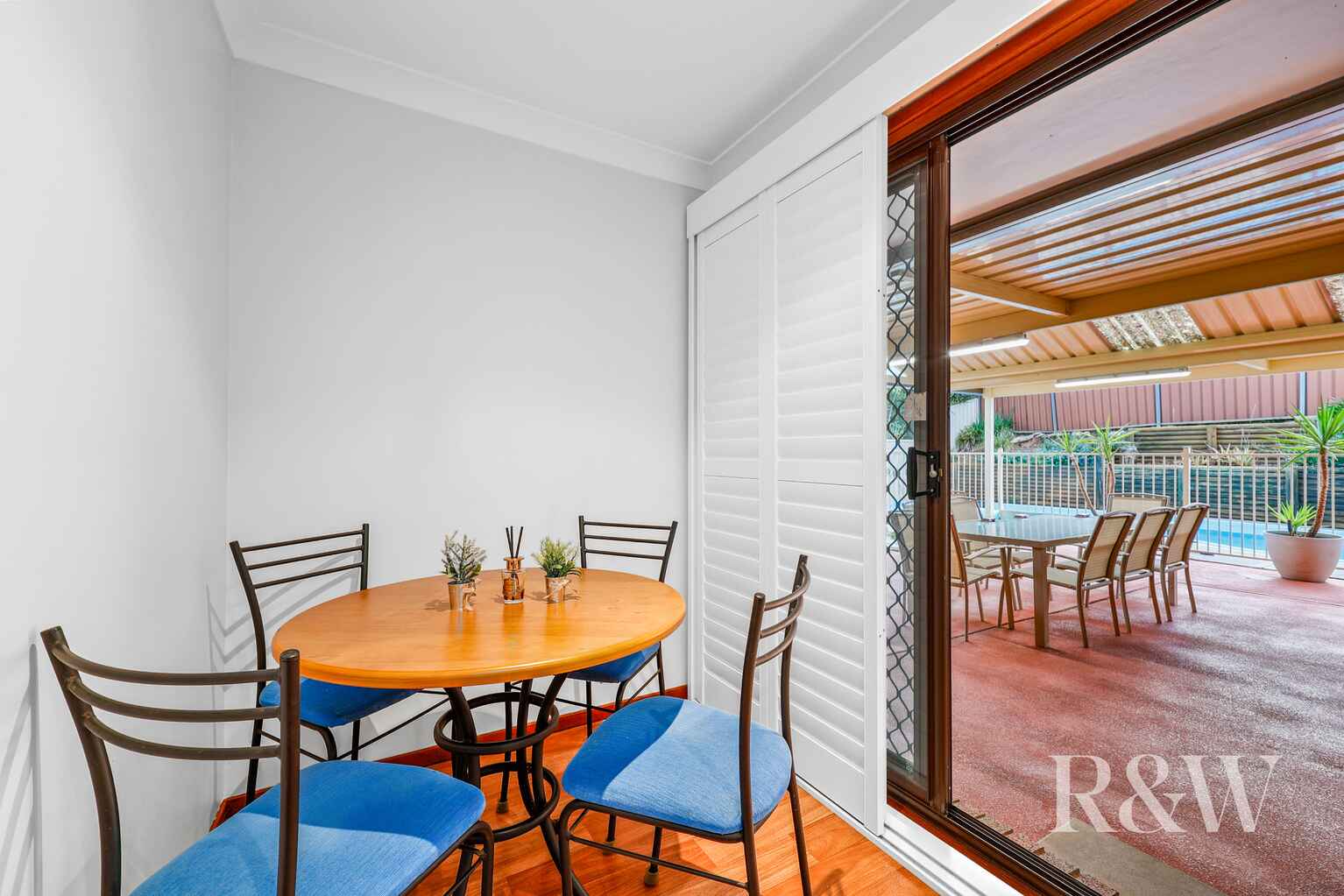 87 DONALBAIN CIRCUIT Rosemeadow