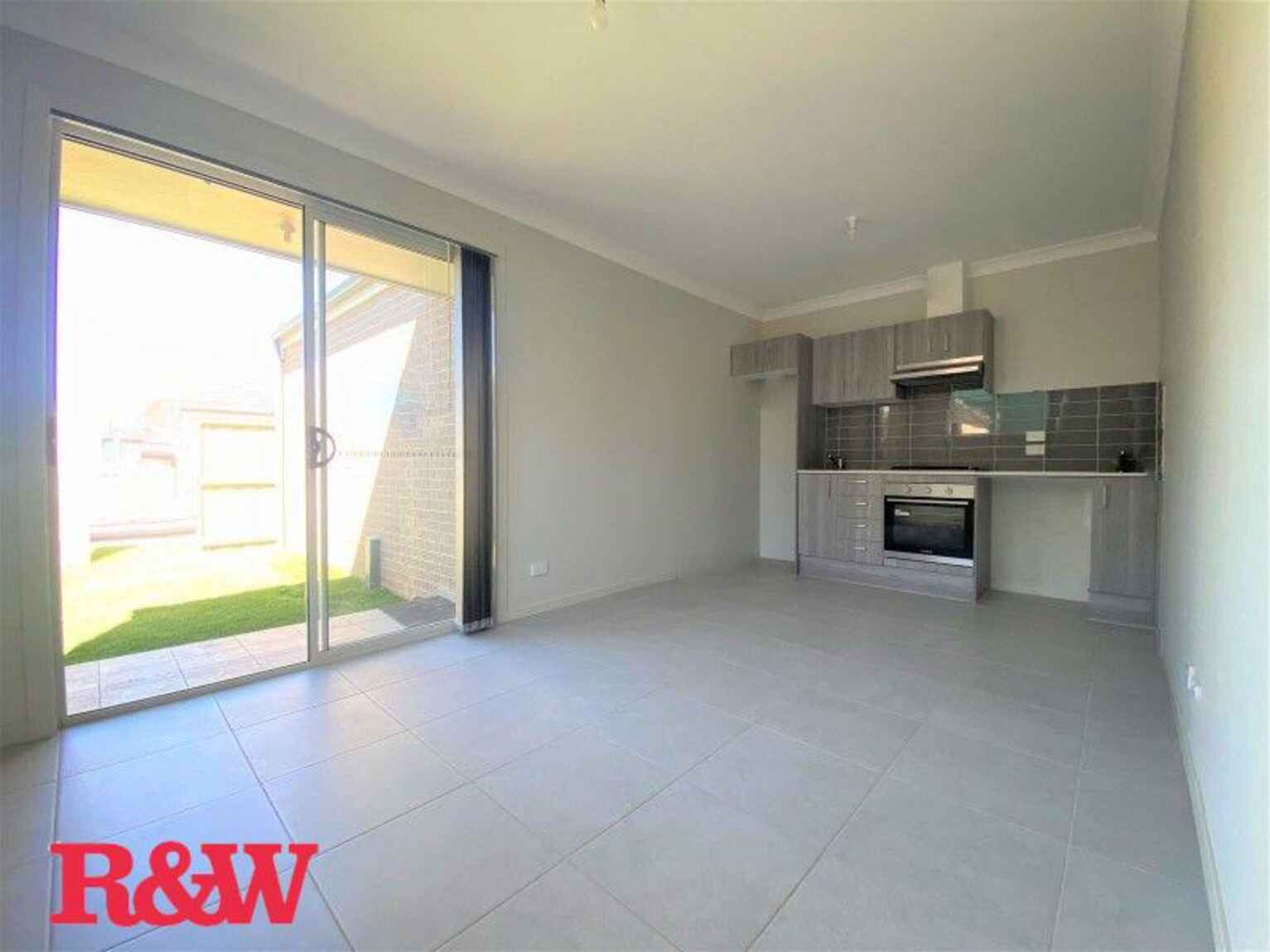 5A Beryl St Catherine Field 5A Beryl St Catherine Field