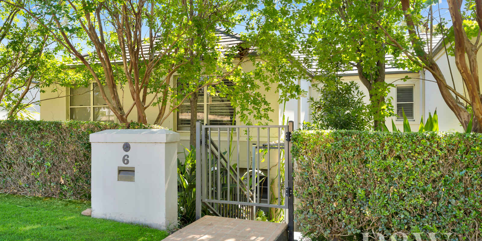 6 JANE JARVIS WAY Macquarie Links 6 JANE JARVIS WAY Macquarie Links