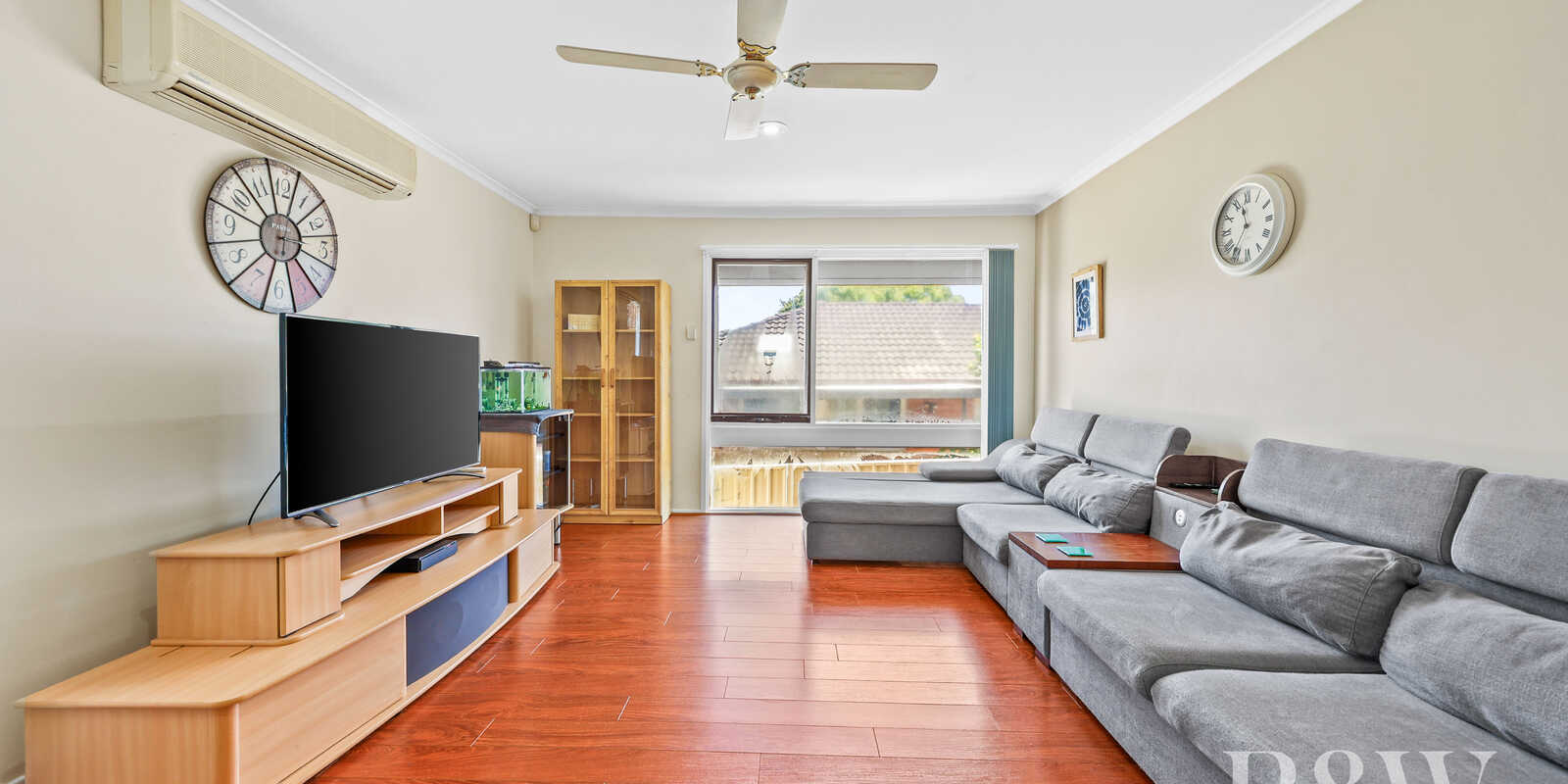10 DICKENS ROAD Ambarvale 10 DICKENS ROAD Ambarvale