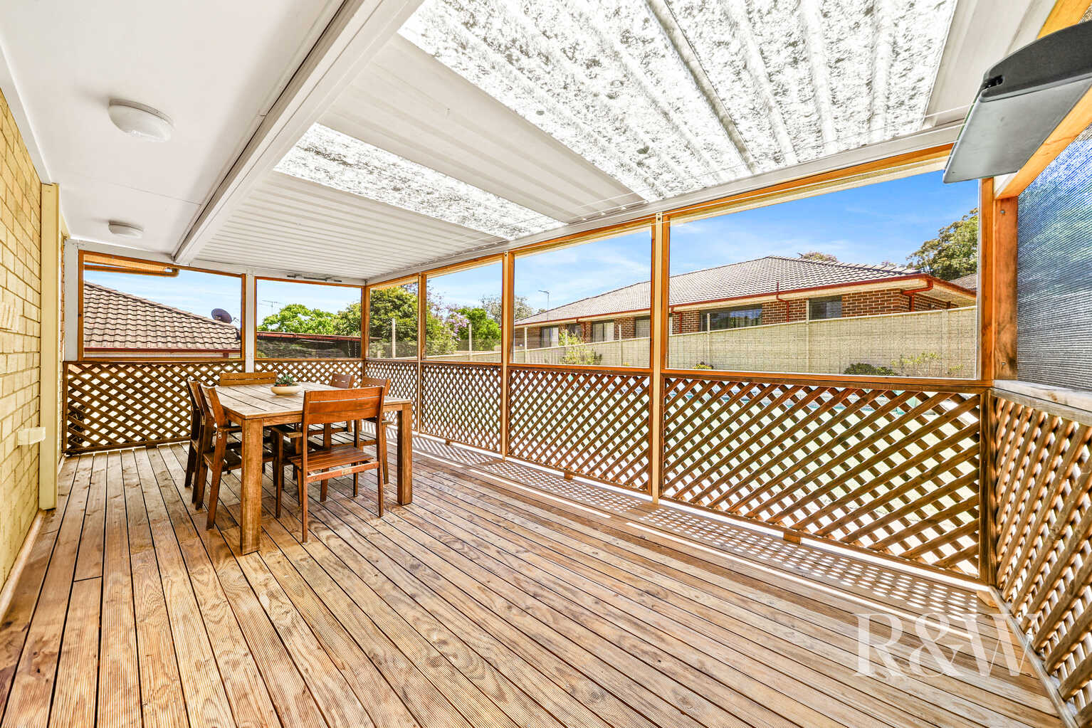 10 DICKENS ROAD Ambarvale 10 DICKENS ROAD Ambarvale