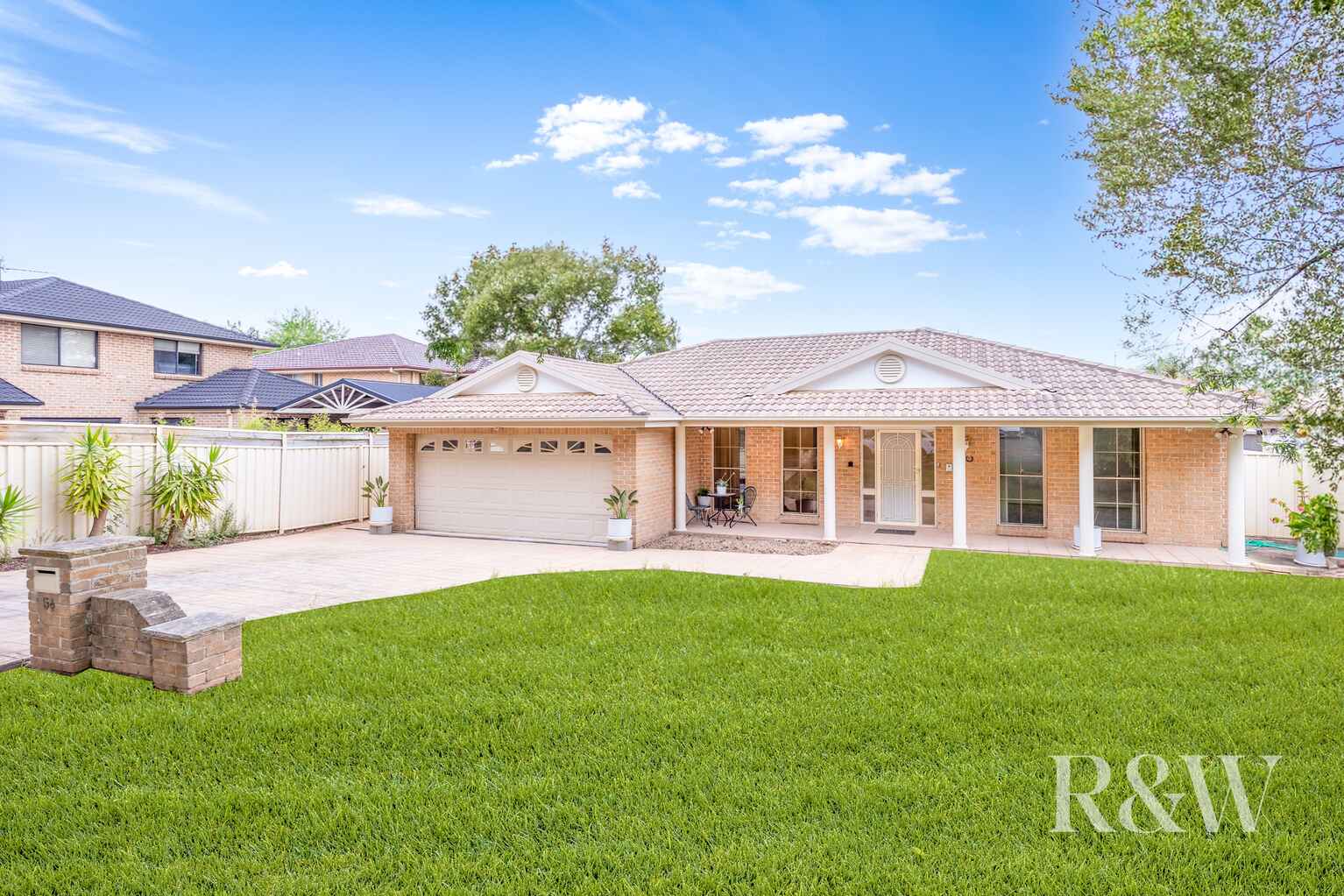 54 GLENROWAN DRIVE Harrington Park 54 GLENROWAN DRIVE Harrington Park