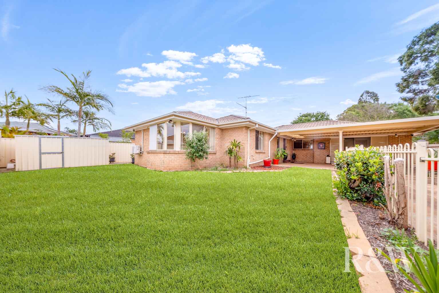 54 GLENROWAN DRIVE Harrington Park 54 GLENROWAN DRIVE Harrington Park