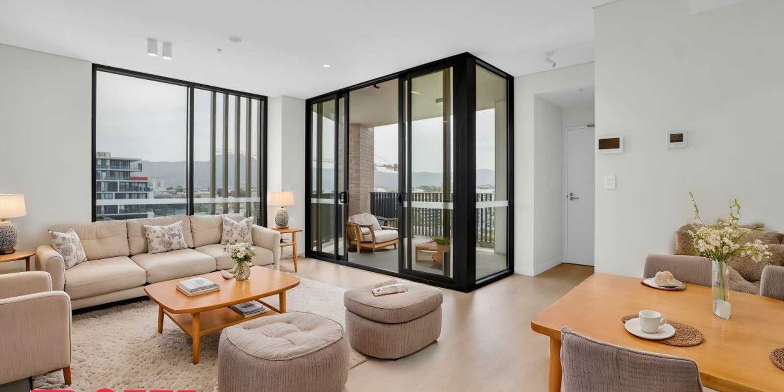 904/15 Crown Street Wollongong 904/15 Crown Street Wollongong