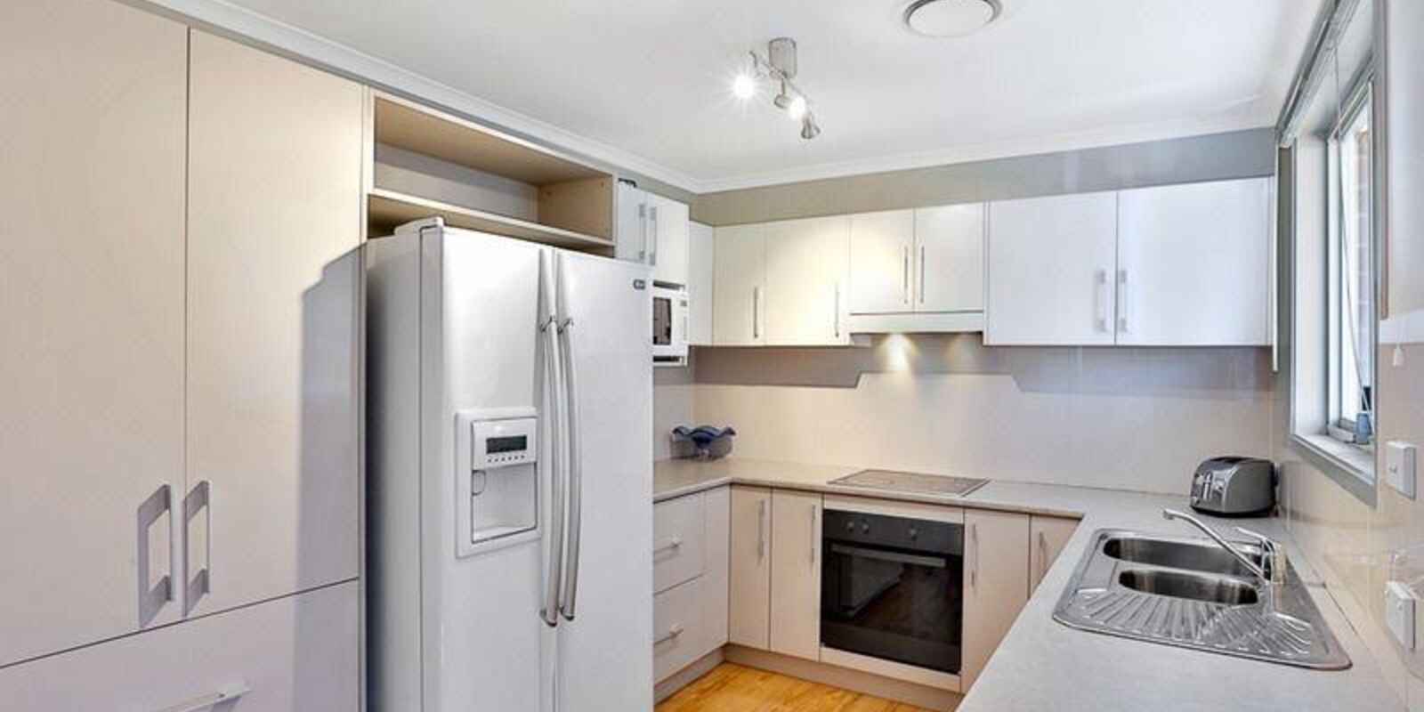 73 Potoroo Avenue St Helens Park 73 Potoroo Avenue St Helens Park