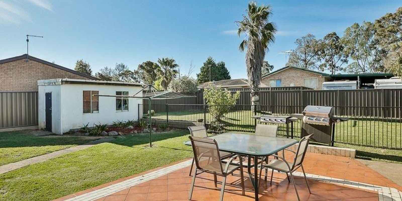 73 Potoroo Avenue St Helens Park 73 Potoroo Avenue St Helens Park