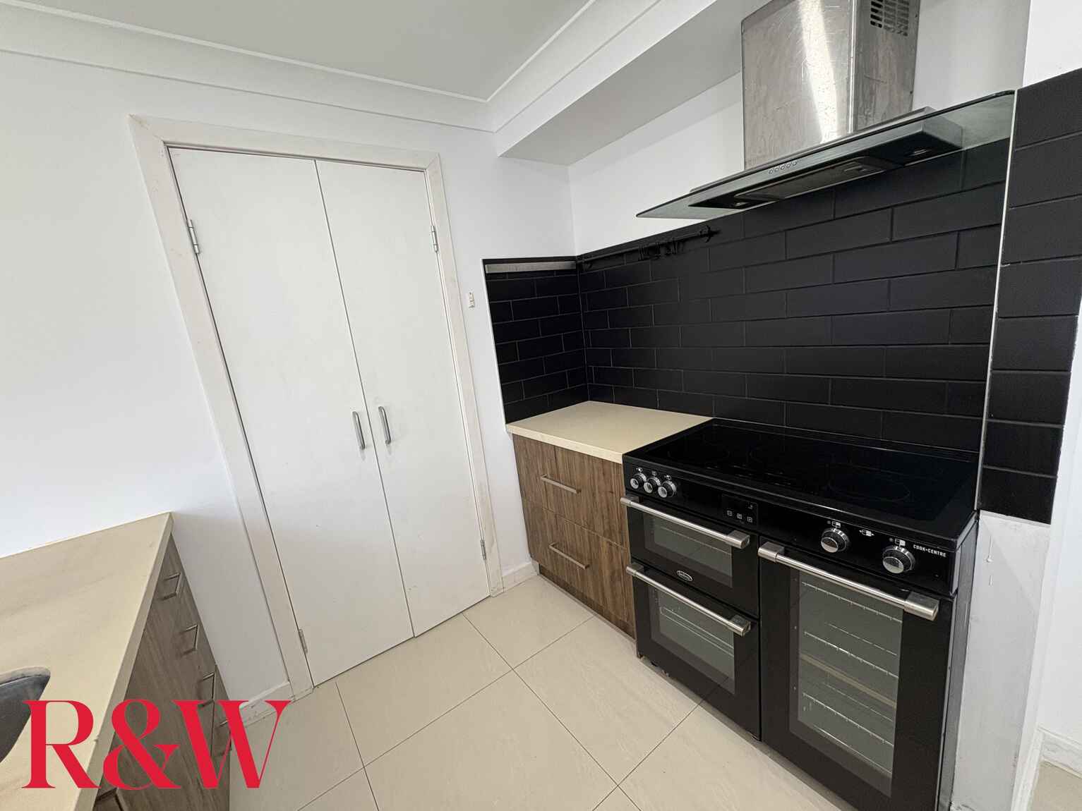 34 Goulburn Street Ruse 34 Goulburn Street Ruse