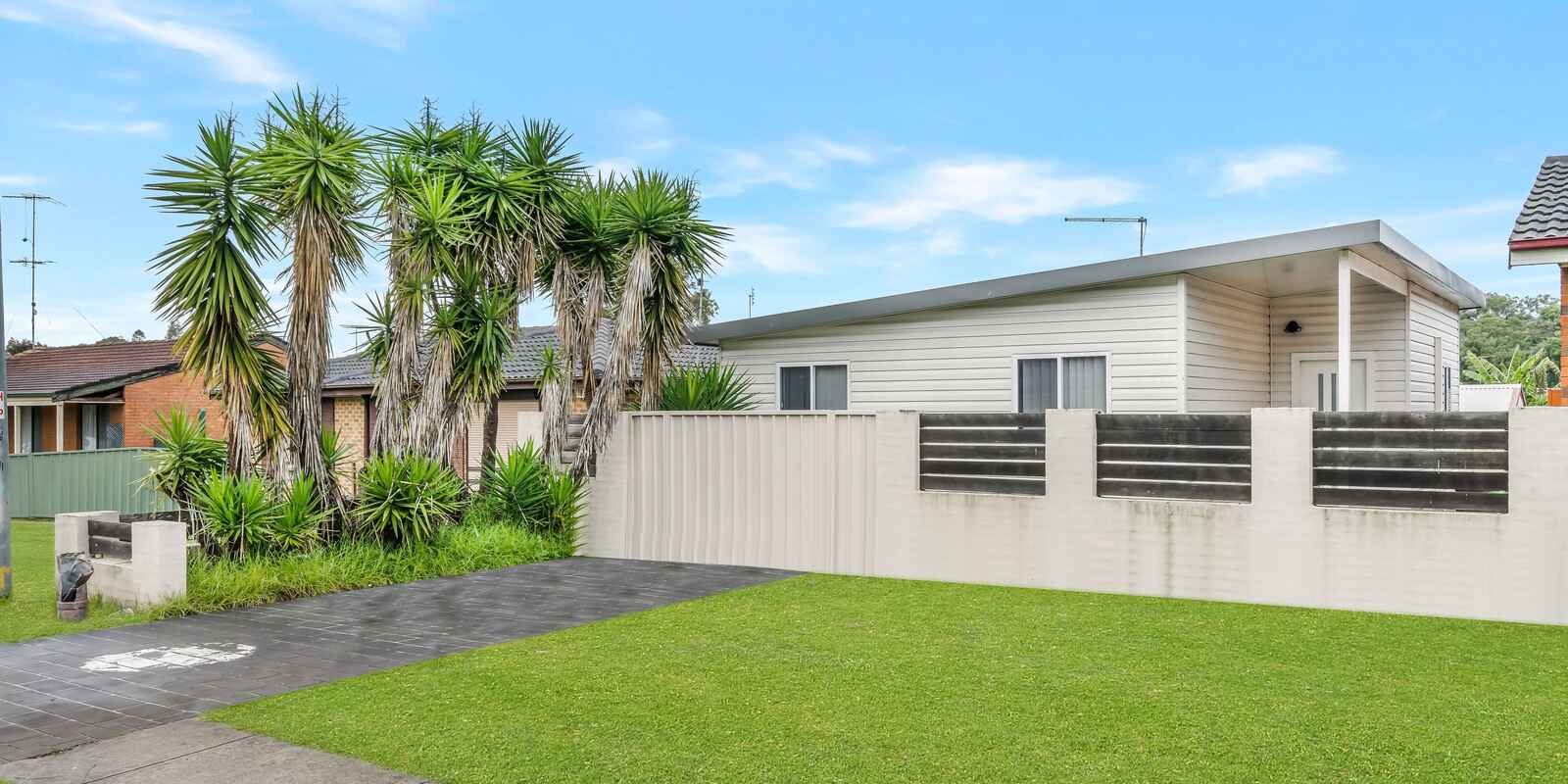 25a Woodland Road St Helens Park 25a Woodland Road St Helens Park