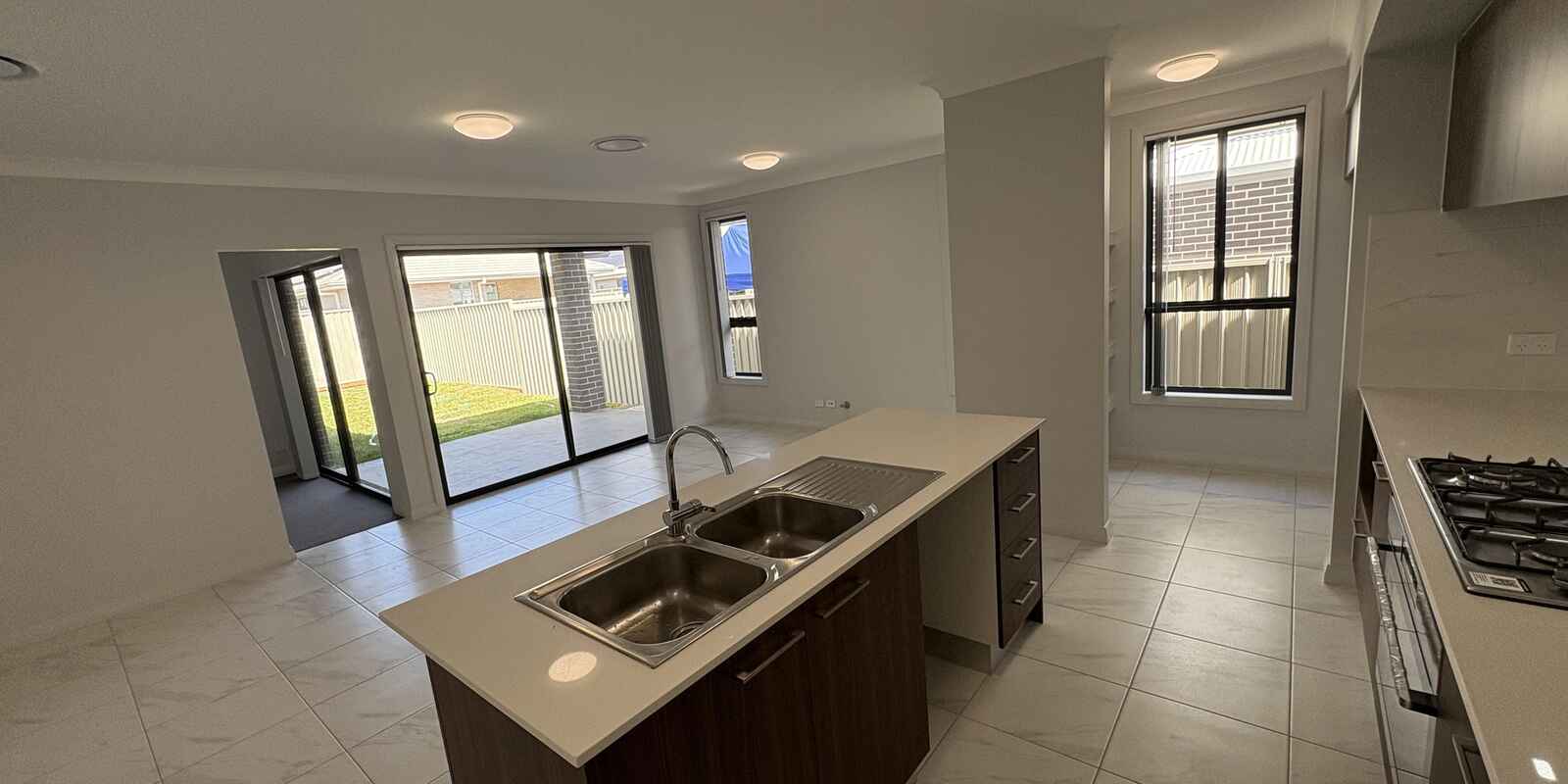 105 Biscay Circuit Menangle Park 105 Biscay Circuit Menangle Park