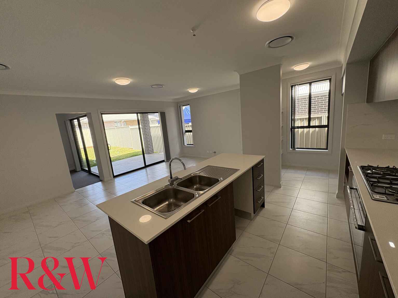 105 Biscay Circuit Menangle Park 105 Biscay Circuit Menangle Park