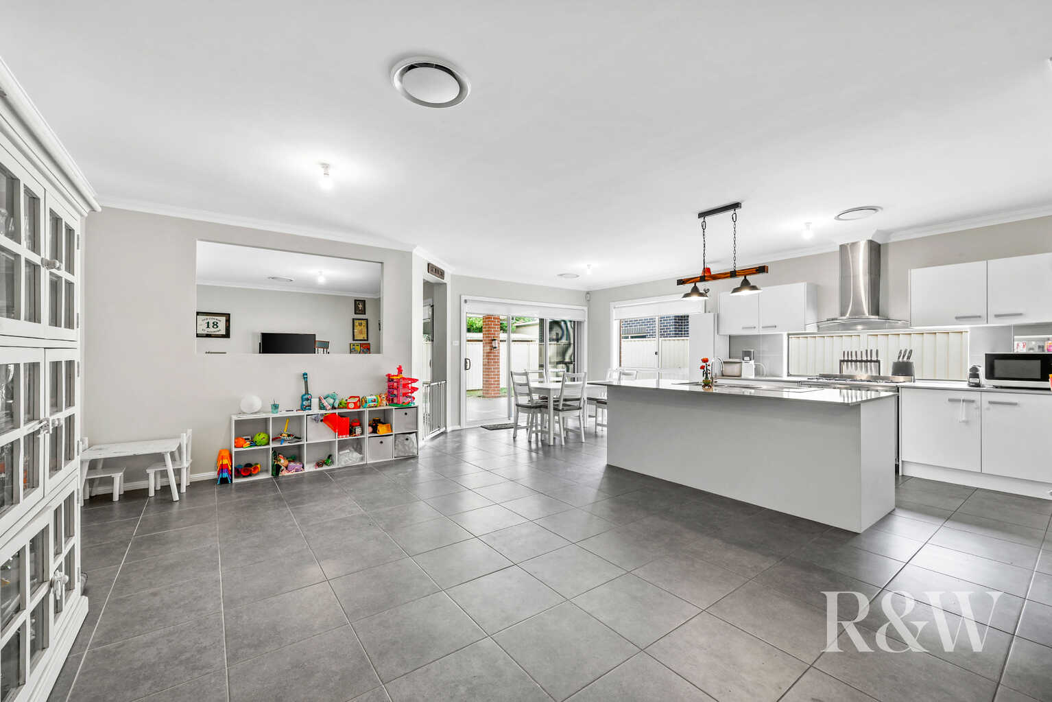 26 YALLAMBI STREET Picton