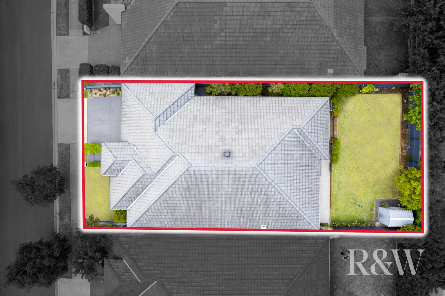 29 CLOVERHILL CRESCENT Gledswood Hills 29 CLOVERHILL CRESCENT Gledswood Hills
