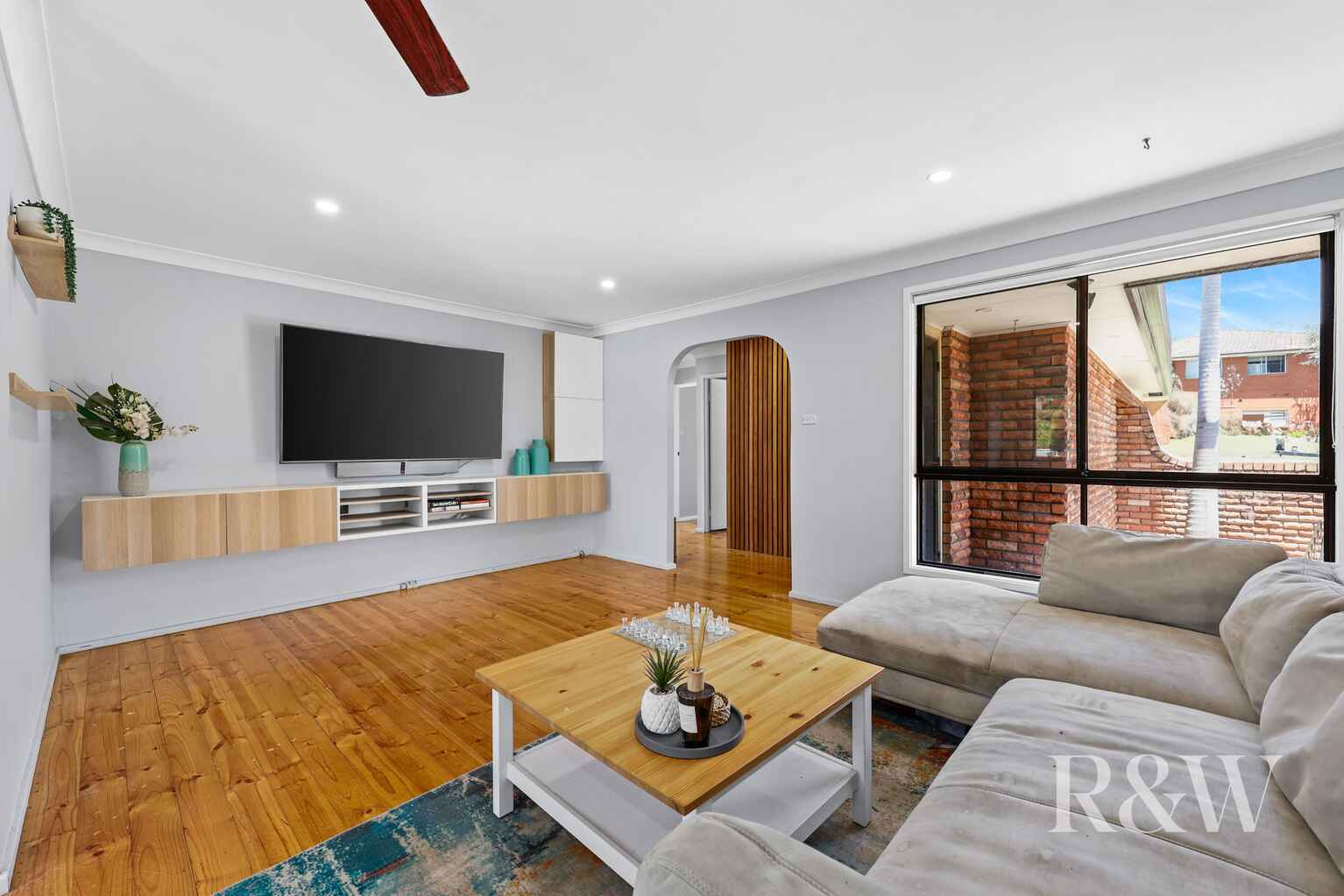 35 KALYAN AVENUE Bradbury