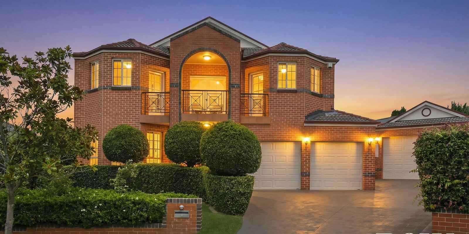33 LORD CASTLEREAGH CIRCUIT Macquarie Links