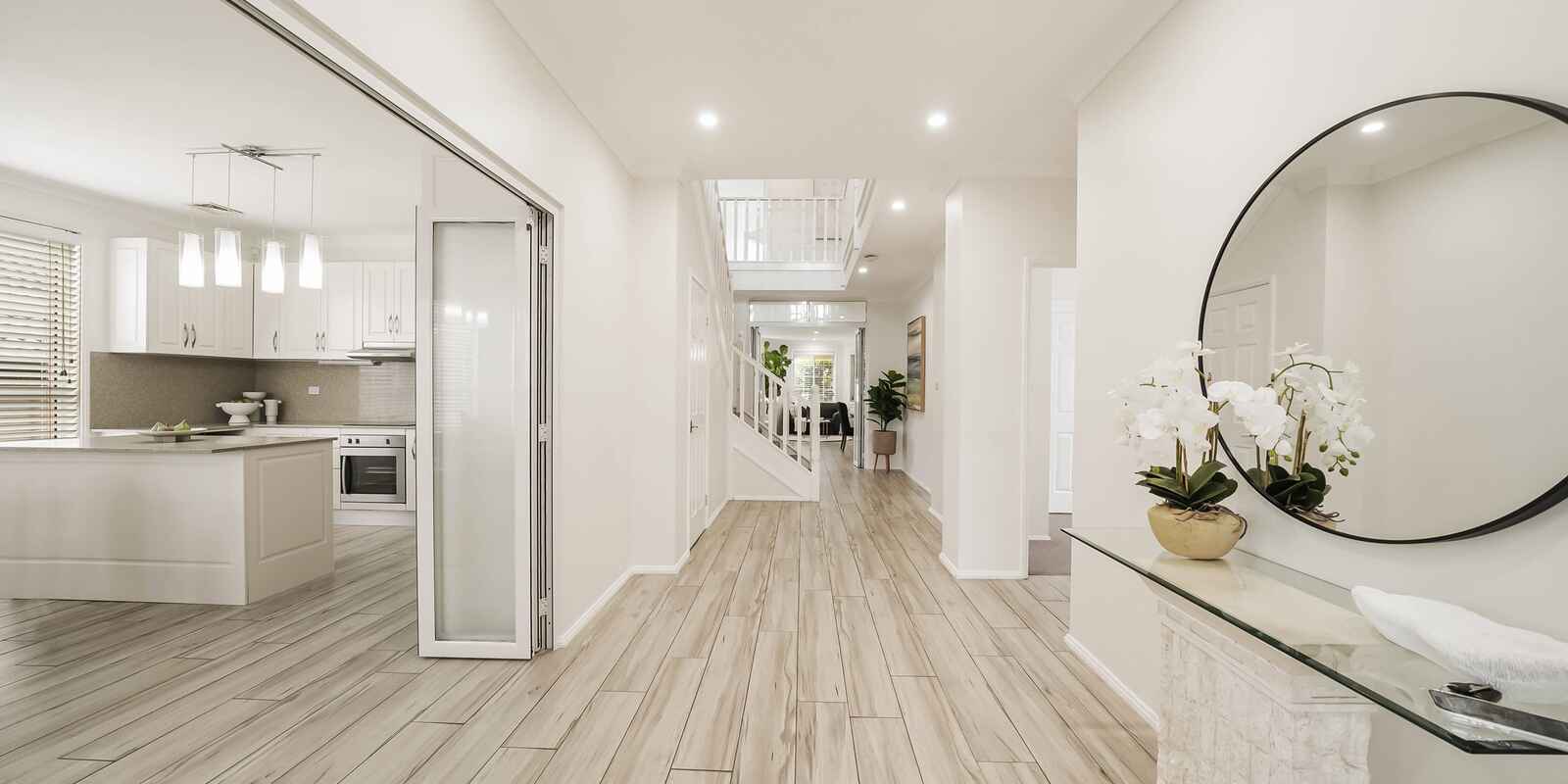 33 LORD CASTLEREAGH CIRCUIT Macquarie Links