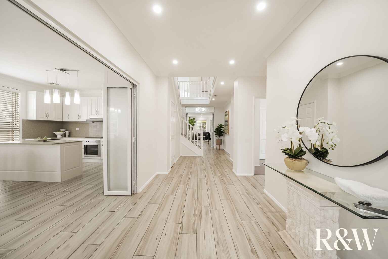 33 LORD CASTLEREAGH CIRCUIT Macquarie Links