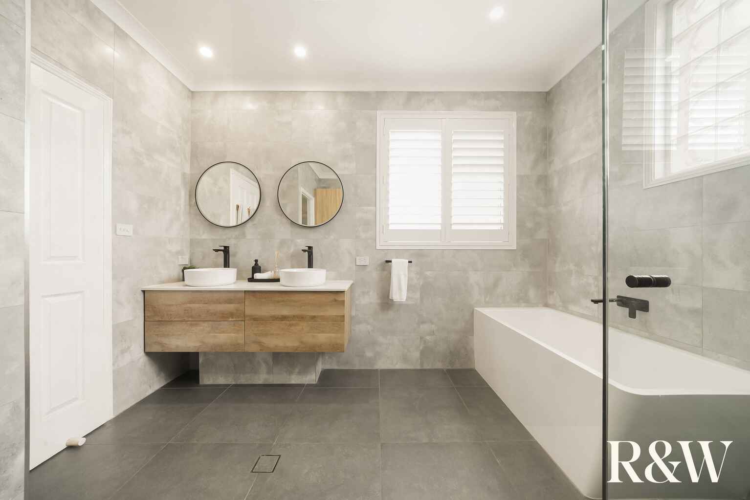 33 LORD CASTLEREAGH CIRCUIT Macquarie Links