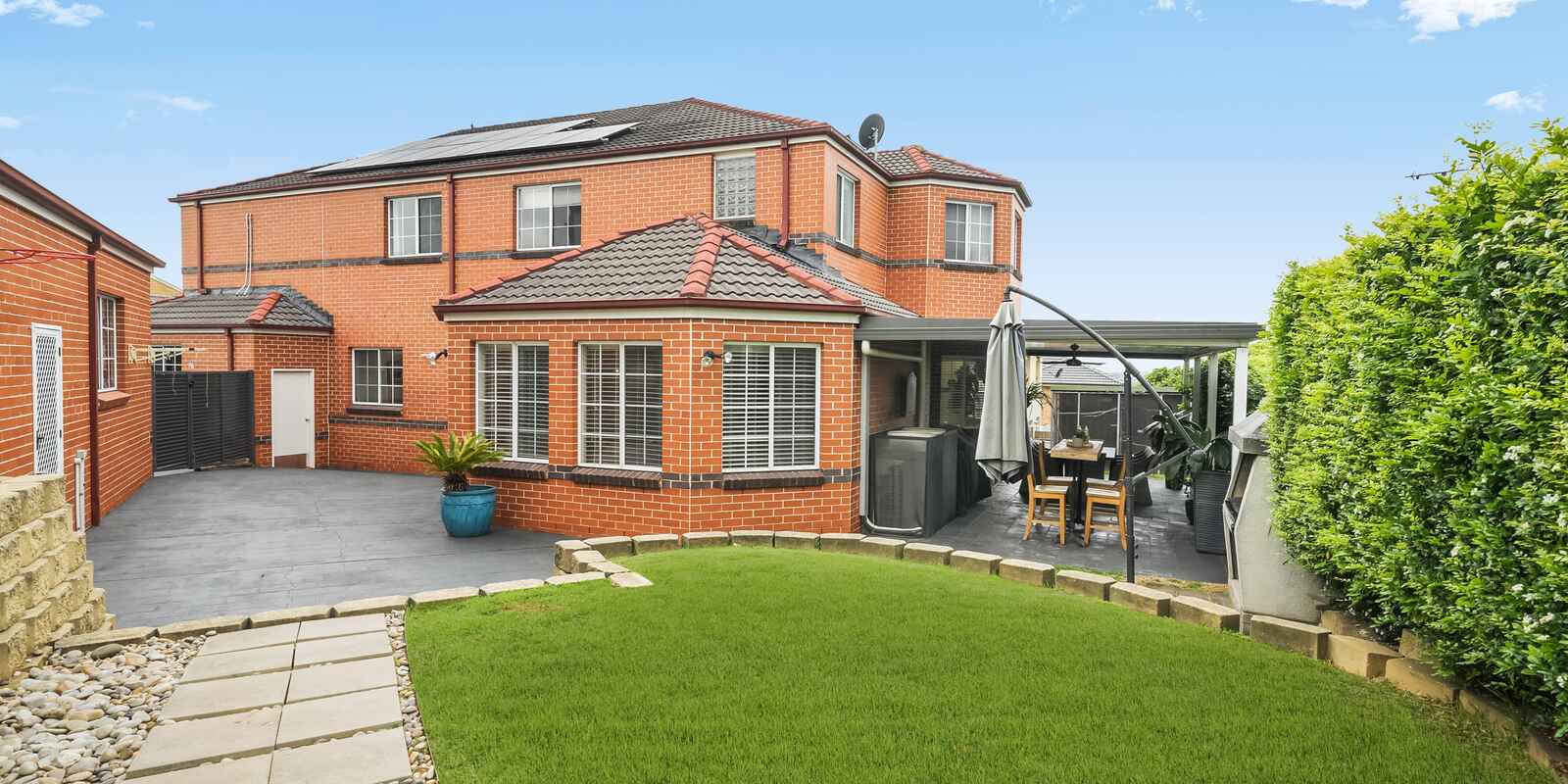 33 LORD CASTLEREAGH CIRCUIT Macquarie Links